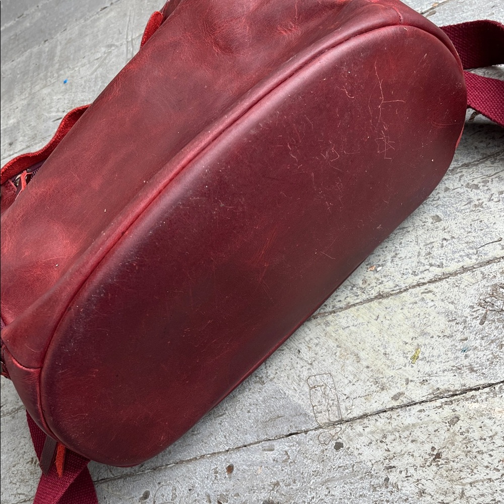Chic Red Leather Backpack - Picture 14 of 14